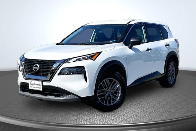 Used 2023 Nissan Rogue S AWD/4WD image 1