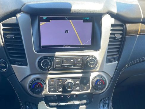 Used 2017 GMC Yukon Denali w/ Open Road Package AWD/4WD image 17