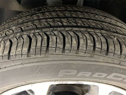 Used 2022 Jeep Compass Limited image 23