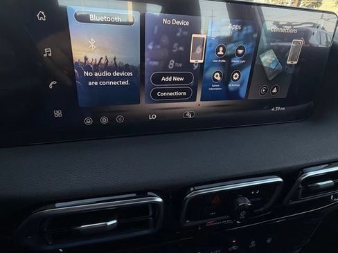 New 2026 Nissan Sentra SV w/ SV Convenience Package FWD image 17