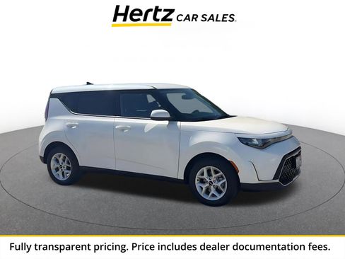 Used 2025 Kia Soul LX w/ LX Technology Package FWD image 1