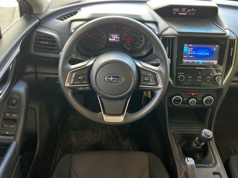 Used 2020 Subaru Crosstrek 2.0i AWD/4WD image 16