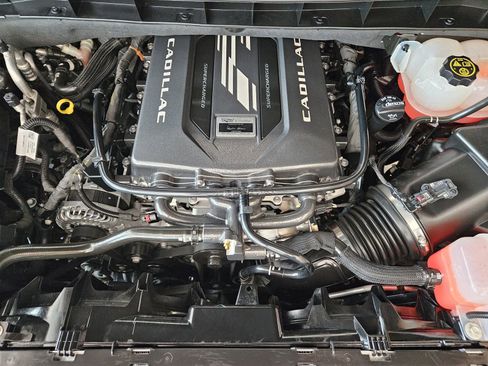 Certified 2023 Cadillac Escalade V w/ LPO, Floor Liner Package AWD/4WD image 31