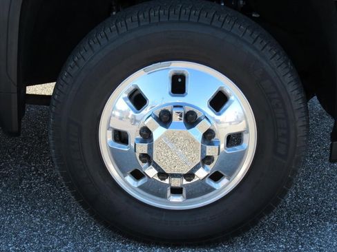 Used 2024 GMC Sierra 3500 Denali Ultimate image 5