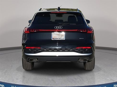 New 2025 Audi Q5 Premium image 4