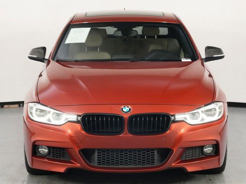 Used 2018 BMW 340i Sedan image 46