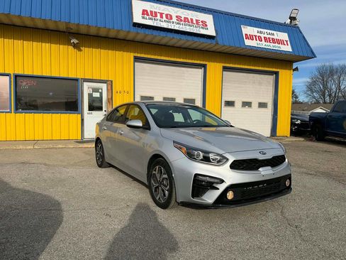 Used 2020 Kia Forte LXS image 3