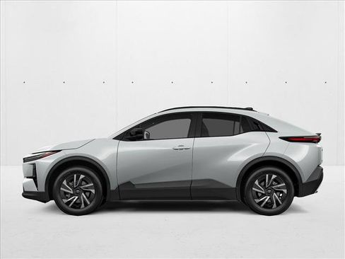 New 2026 Toyota C-HR AWD/4WD image 2