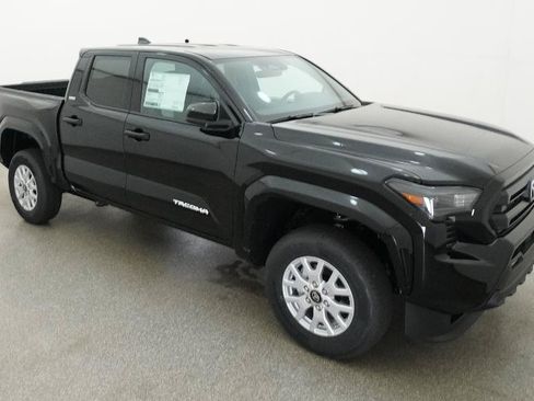Used 2026 Toyota Tacoma SR5 AWD/4WD image 50