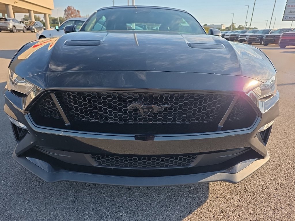 Used 2020 Ford Mustang GT Premium w/ Equipment Group 401A RWD image 2