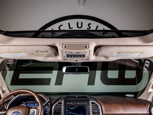 Used 2019 Ford F450 Limited image 9