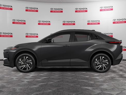 New 2026 Toyota C-HR AWD/4WD image 2