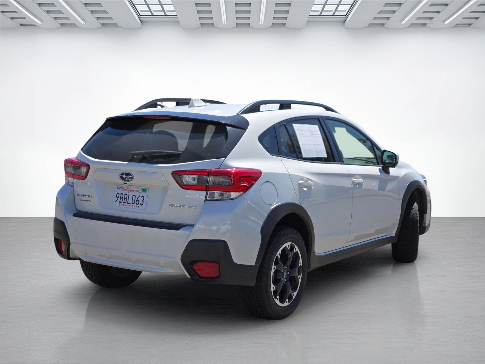 Used 2022 Subaru Crosstrek 2.0i Premium w/ Popular Package #3 AWD/4WD image 4