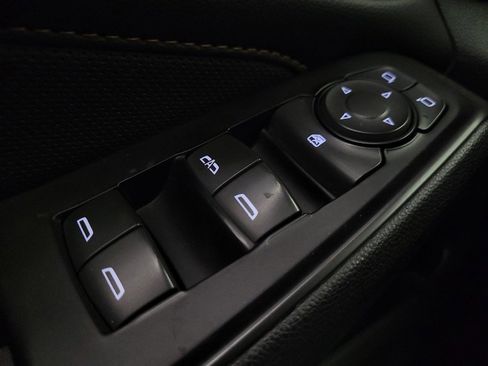 Used 2018 Chevrolet Traverse Premier w/ Driver Confidence II Package image 27