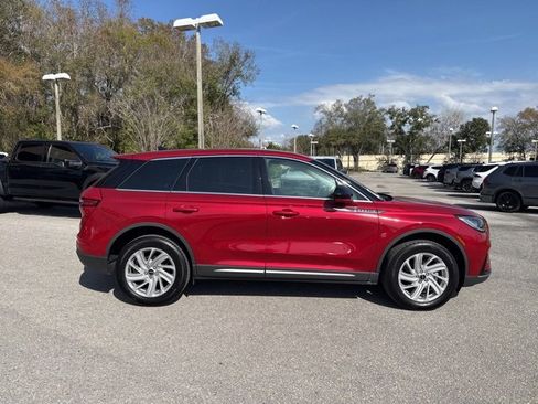 Used 2025 Lincoln Corsair FWD image 7