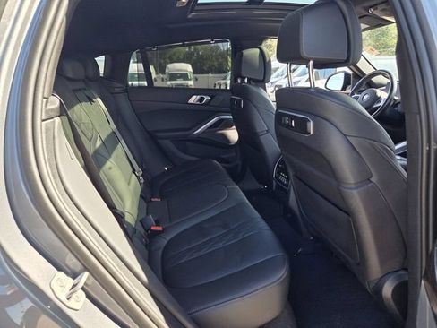 Used 2024 BMW X6 xDrive40i w/ Premium Package AWD/4WD image 18