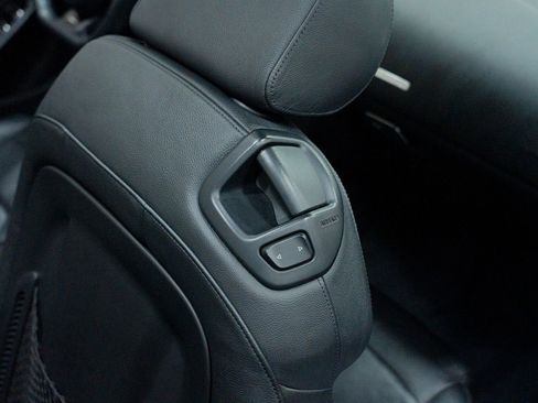 Used 2014 Audi RS 5 Cabriolet image 29