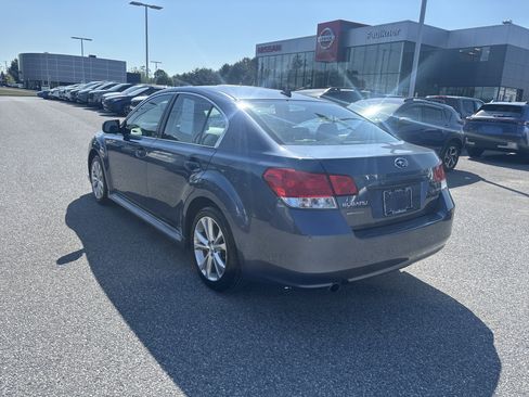 Used 2014 Subaru Legacy 2.5i Limited AWD/4WD image 17