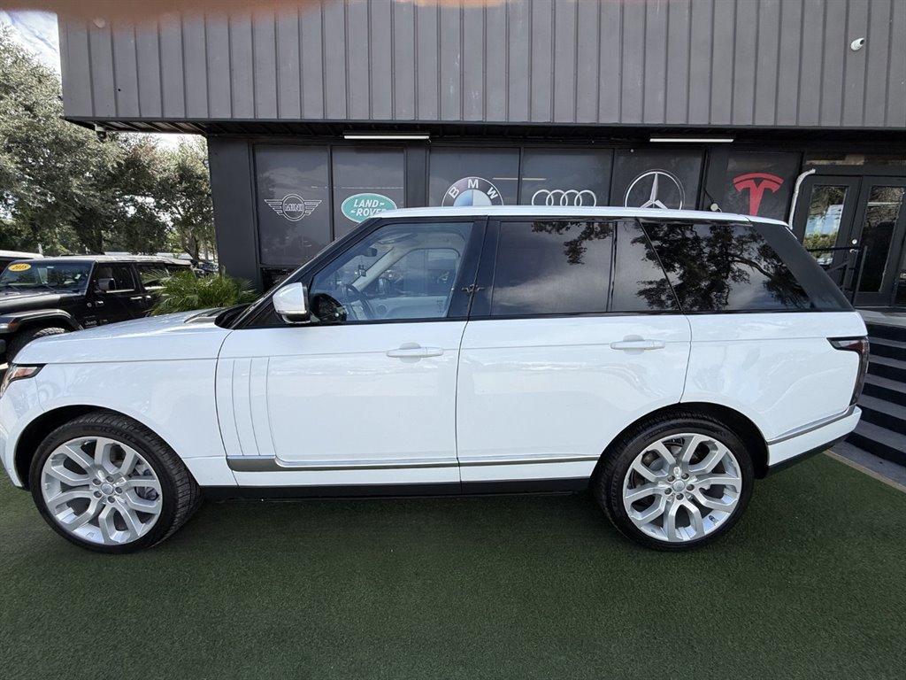 Used 2017 Land Rover Range Rover HSE AWD/4WD image 8
