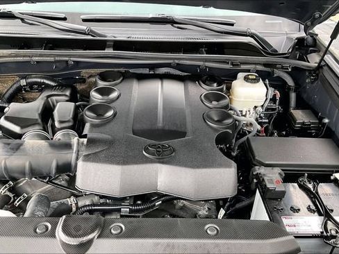 Used 2024 Toyota 4Runner TRD Pro AWD/4WD image 32