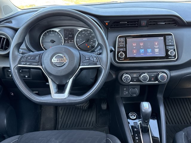 Certified 2021 Nissan Kicks S w/ Interior Electronics Package FWD image 4