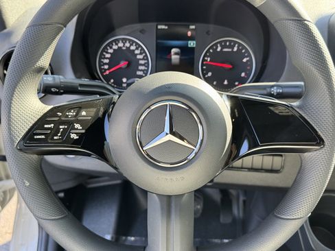 New 2026 Mercedes-Benz Sprinter 2500 image 11