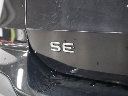 Used 2022 Volkswagen Taos SE AWD/4WD image 12