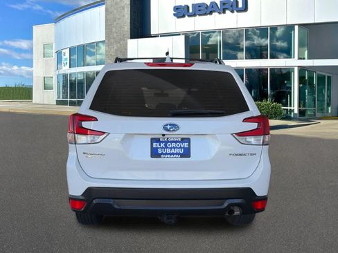 Used 2022 Subaru Forester AWD/4WD image 6