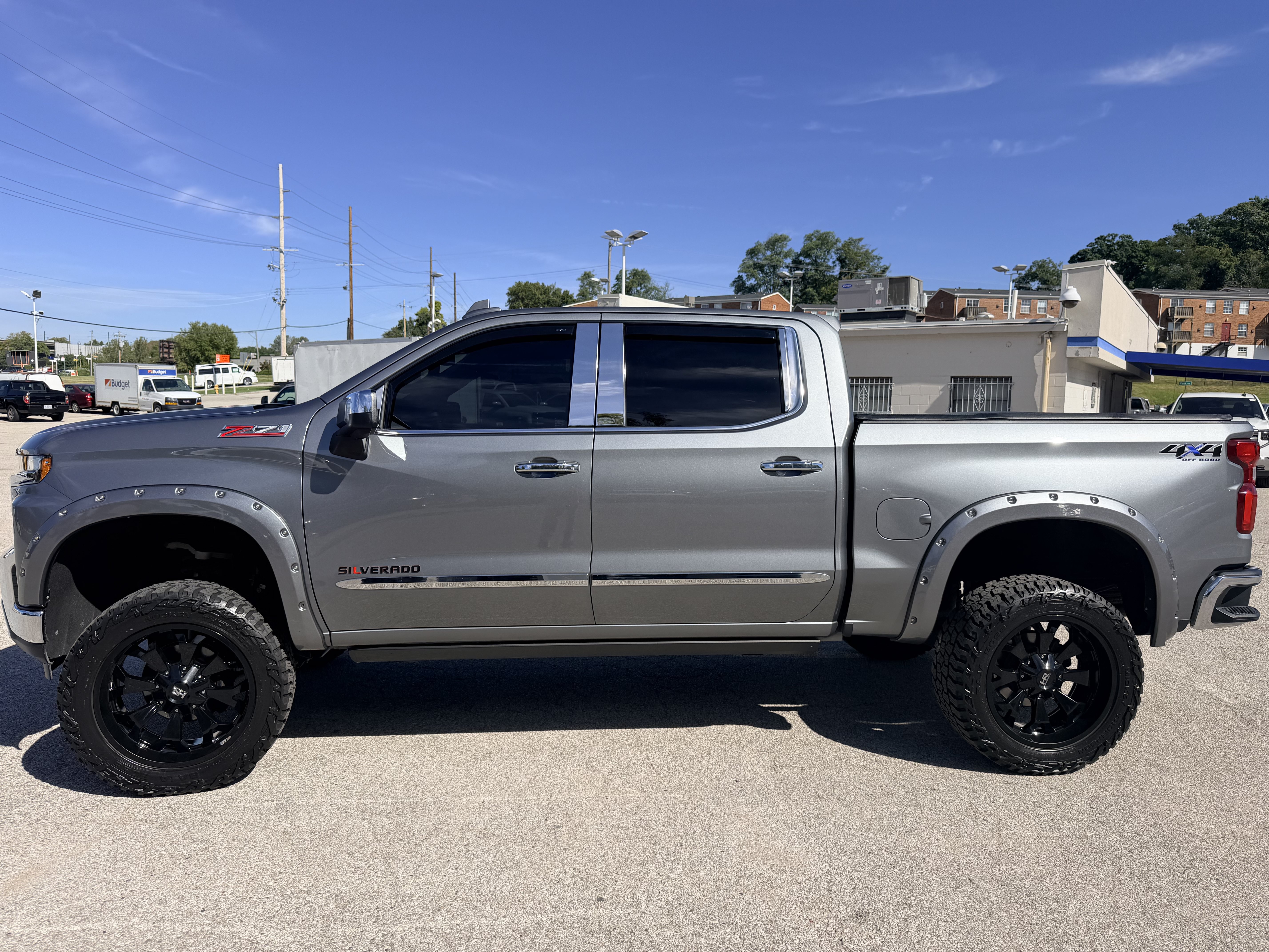 Used 2021 Chevrolet Silverado 1500 LTZ AWD/4WD image 4