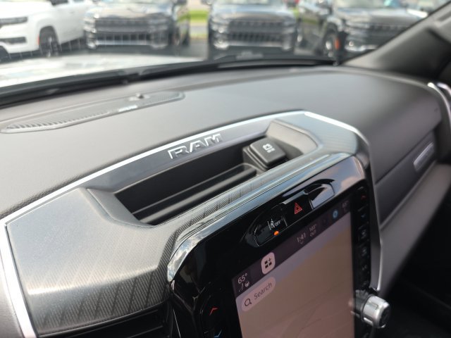 Used 2025 RAM 1500 Big Horn AWD/4WD image 21