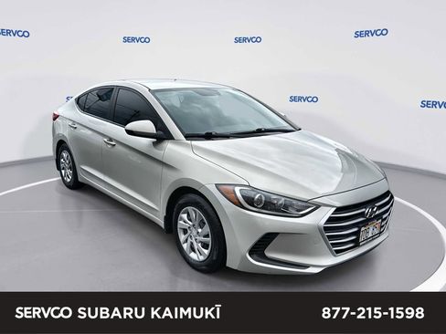 Used 2017 Hyundai Elantra SE FWD image 1