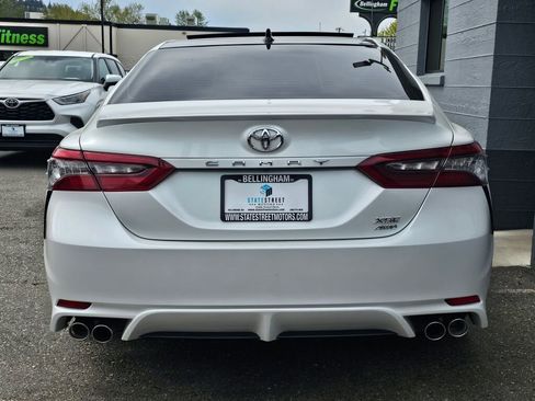 Used 2024 Toyota Camry XSE image 4