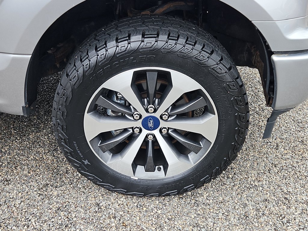 Used 2020 Ford F150 XL w/ Equipment Group 101A Mid AWD/4WD image 10