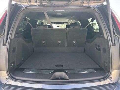 Used 2022 Cadillac Escalade ESV Sport Platinum w/ Heavy-Duty Trailer Package RWD image 13
