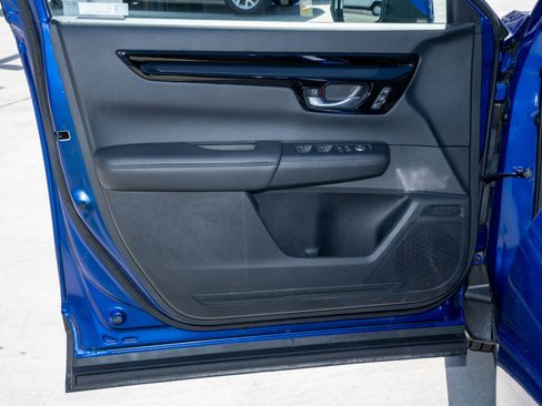 Used 2023 Honda CR-V EX-L image 12