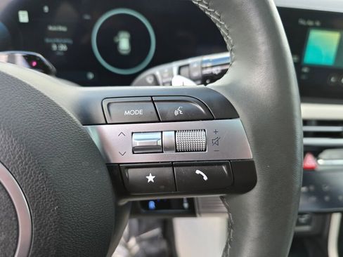 Used 2025 Hyundai Tucson Limited image 24