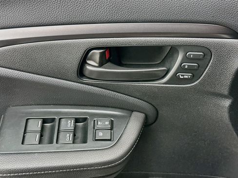 Used 2023 Honda Passport EX-L image 15