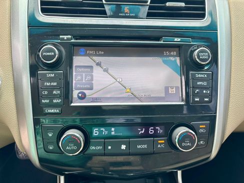 Used 2015 Nissan Altima 3.5 SL FWD image 22
