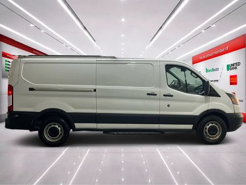 Used 2017 Ford Transit 150 148 Low Roof RWD image 9