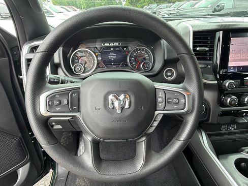 Used 2026 RAM 1500 Express AWD/4WD image 22