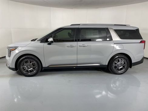 New 2026 Kia Carnival SX image 5