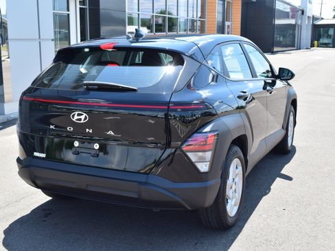 Used 2025 Hyundai Kona SE FWD image 8