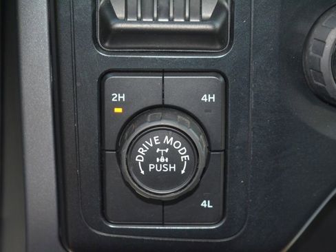 Used 2022 Ford F150 XLT AWD/4WD image 16