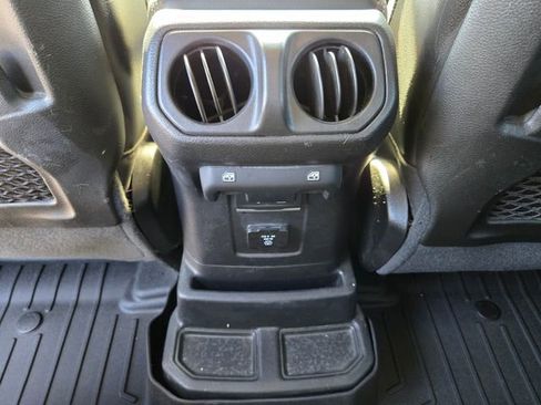Used 2020 Jeep Wrangler Unlimited Rubicon image 13