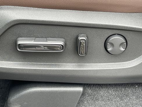 New 2025 Honda Pilot Elite image 14