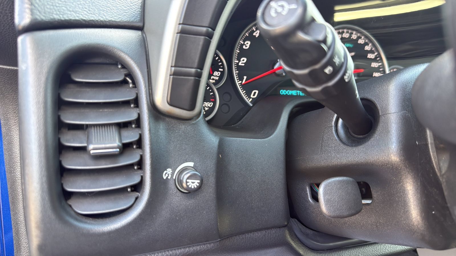 Used 2005 Chevrolet Corvette Coupe RWD image 15