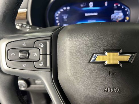 Used 2024 Chevrolet Tahoe Premier w/ Premium Package RWD image 31