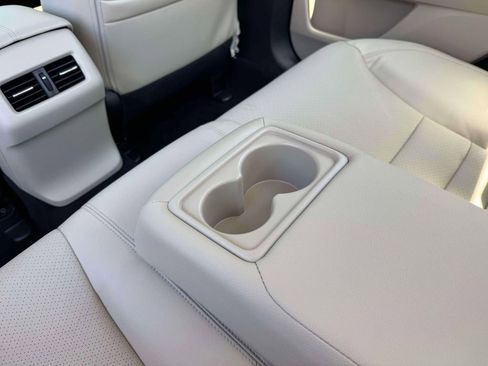 Used 2017 Honda Accord EX-L image 16