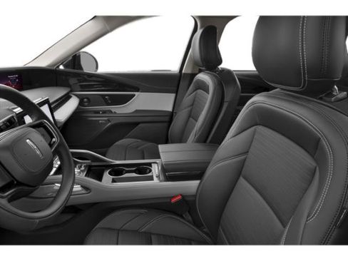 Used 2024 Lincoln Nautilus Premier w/ Jet Appearance Package AWD/4WD image 8