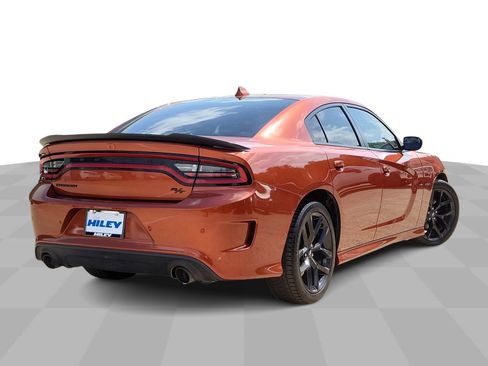 Used 2020 Dodge Charger R/T w/ Plus Group RWD image 8